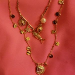 Lilly Pulitzer Jewelry - Lilly Pulitzer double gold charm chain necklace Lilly Pulitzer Jewelry - Lilly Pulitzer double gold charm chain necklace